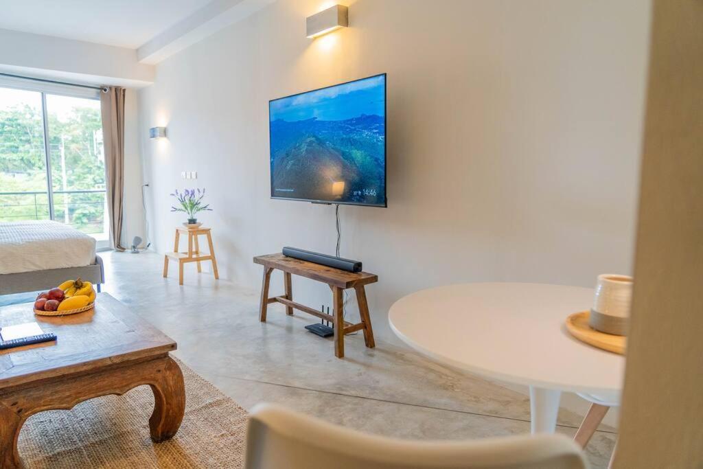 New Cozy Modern With Pool & Gym Koh Samui